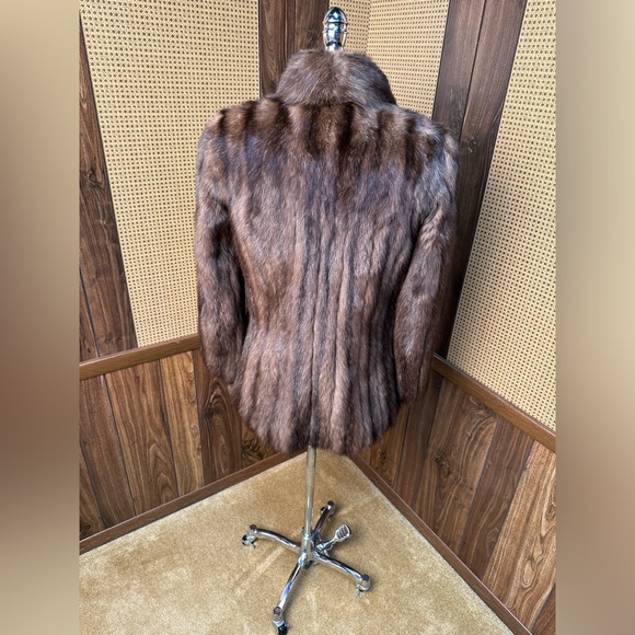 AMAZING DENNIS BASSO DESIGNER SILVERY BROWN RUSSIAN SABLE FUR COAT JACKET SMALL - Picture 5 of 11